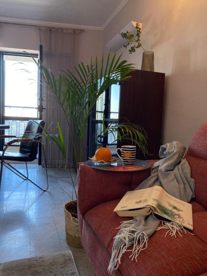 Victoriei Deluxe Suites ブカレスト エクステリア 写真